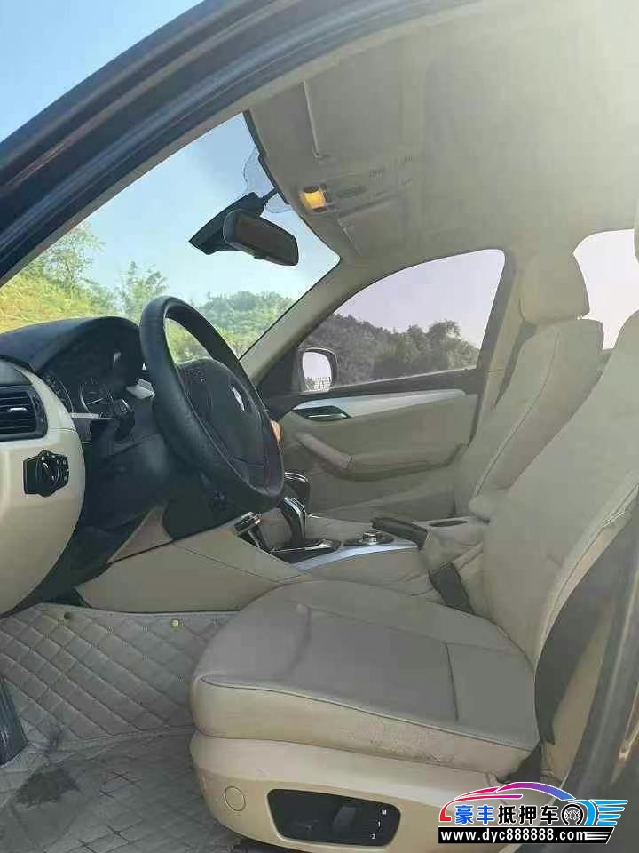 12年宝马X1SUV抵押车出售