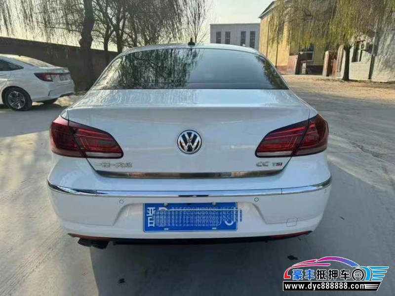 16年大众CC轿车抵押车出售