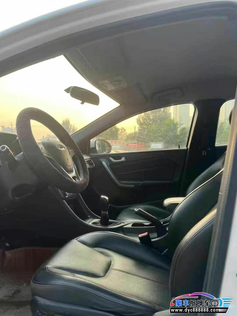 16年奇瑞艾瑞泽轿车抵押车出售