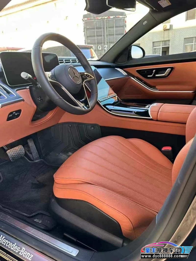 24年奔驰S轿车抵押车出售