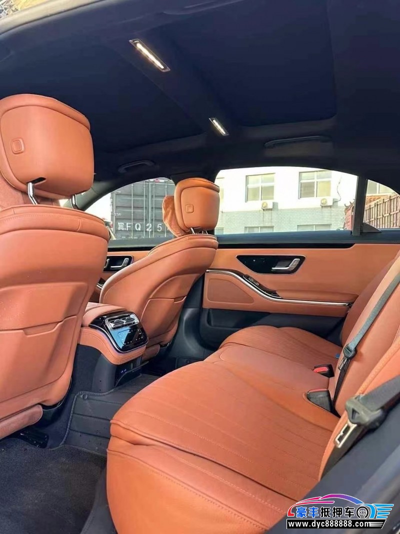 24年奔驰S轿车抵押车出售