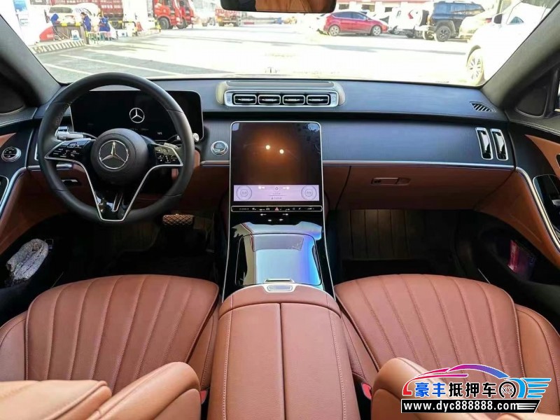 24年奔驰S轿车抵押车出售