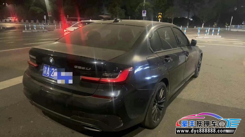 21年宝马3系轿车抵押车出售