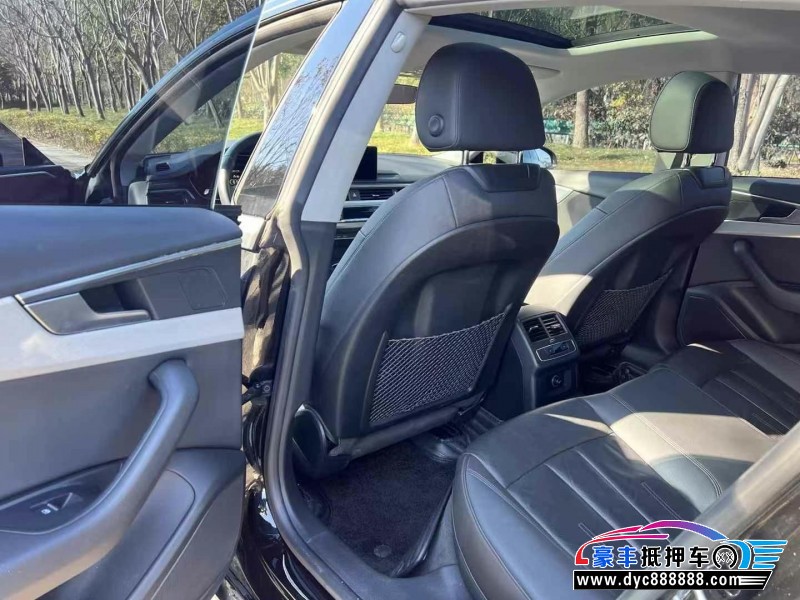 20年奥迪A5轿车抵押车出售