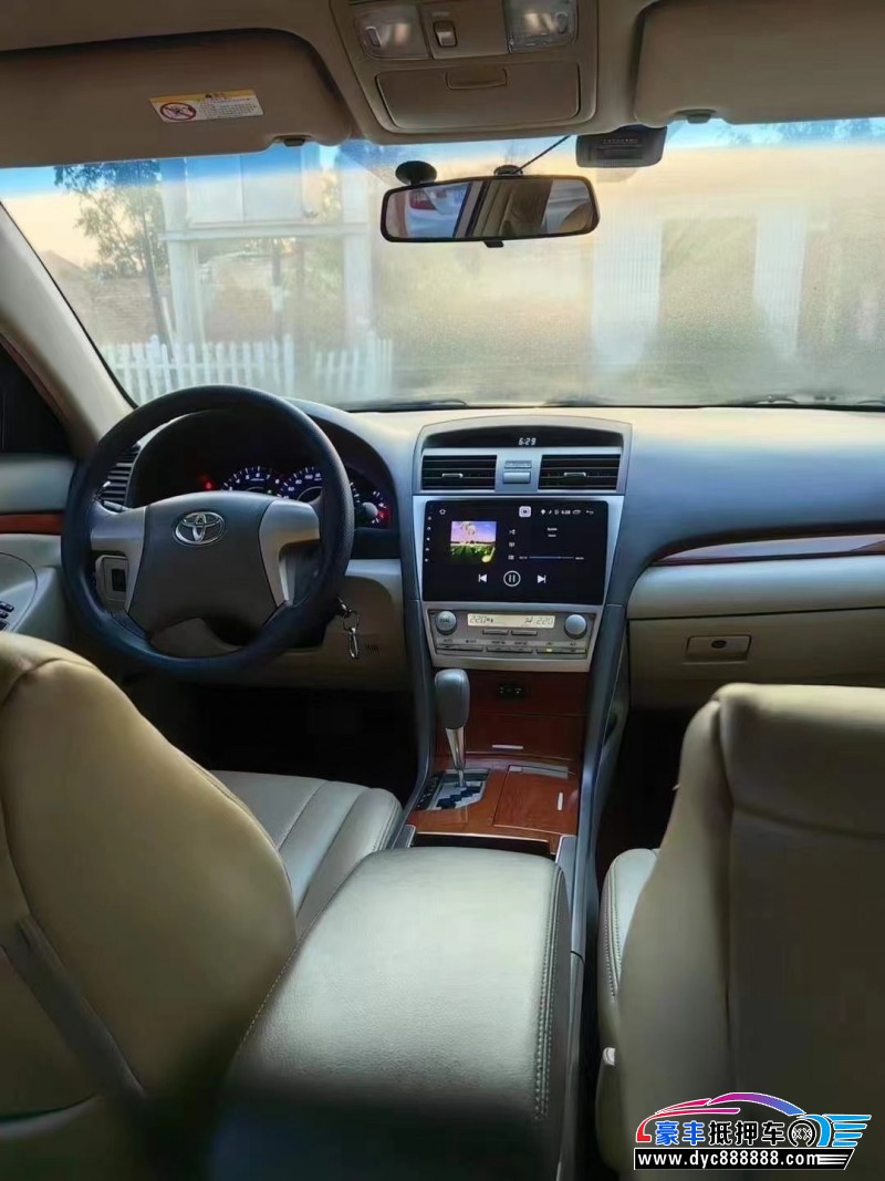 14年丰田凯美瑞轿车抵押车出售