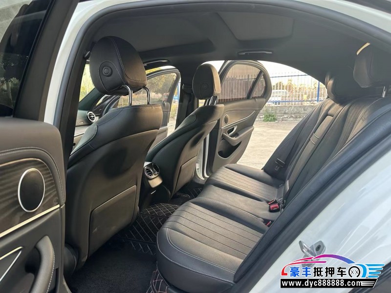 21年奔驰E轿车抵押车出售