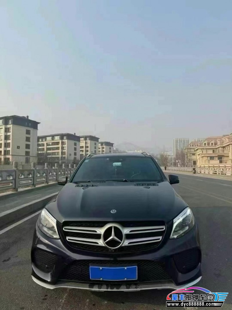 18年奔驰GLE轿车抵押车出售