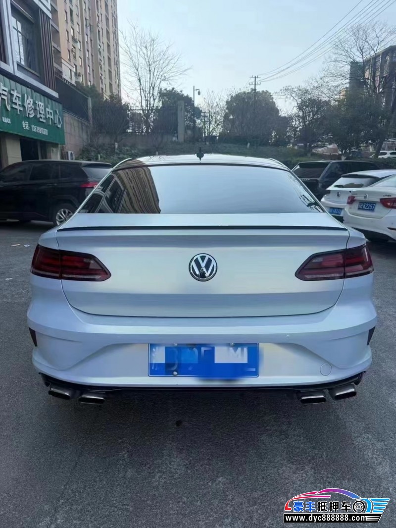 19年大众CC轿车抵押车出售