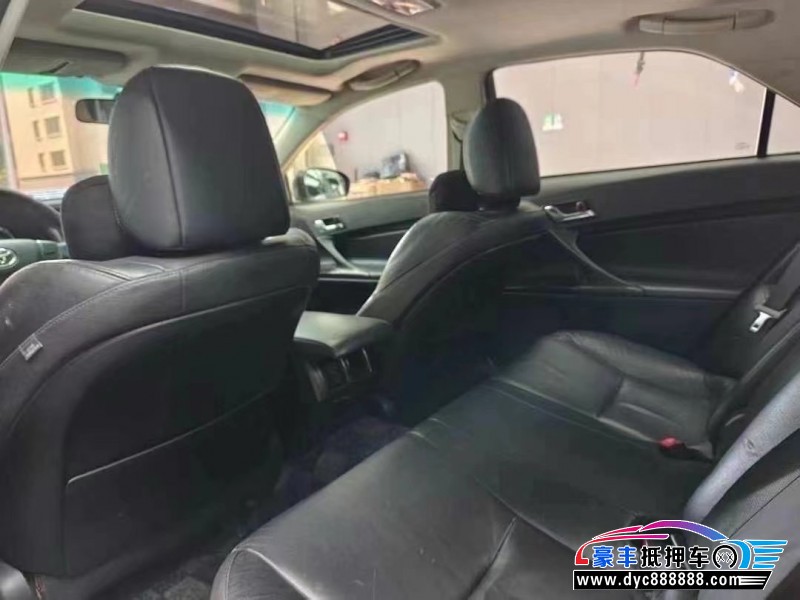 12年丰田锐志轿车抵押车出售