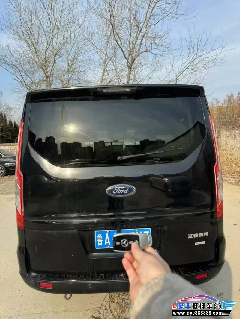 18年福特途睿欧轿车抵押车出售