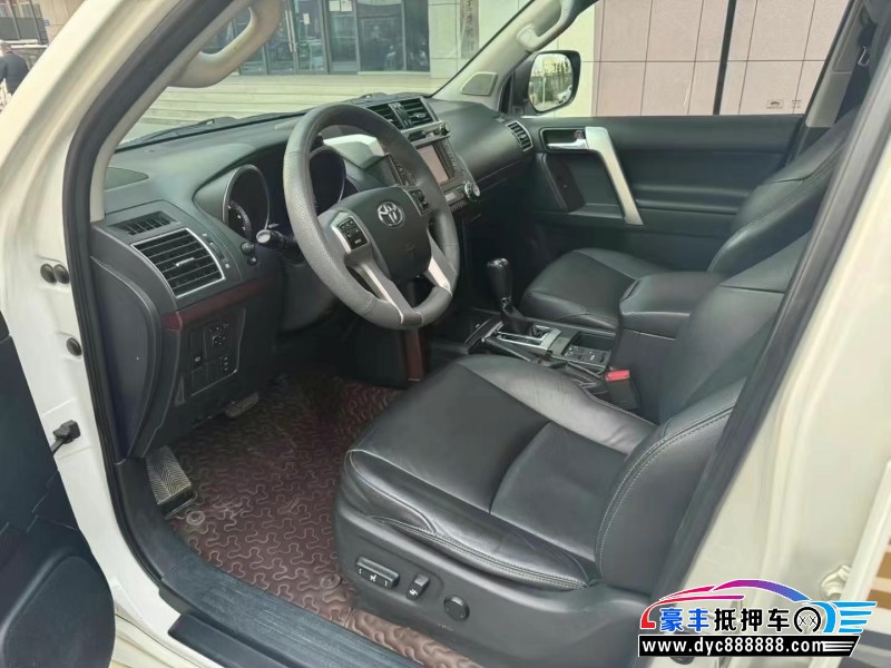 14年丰田普拉多（霸道）轿车抵押车出售