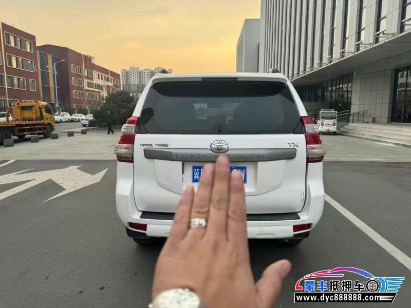 14年丰田普拉多（霸道）轿车抵押车出售