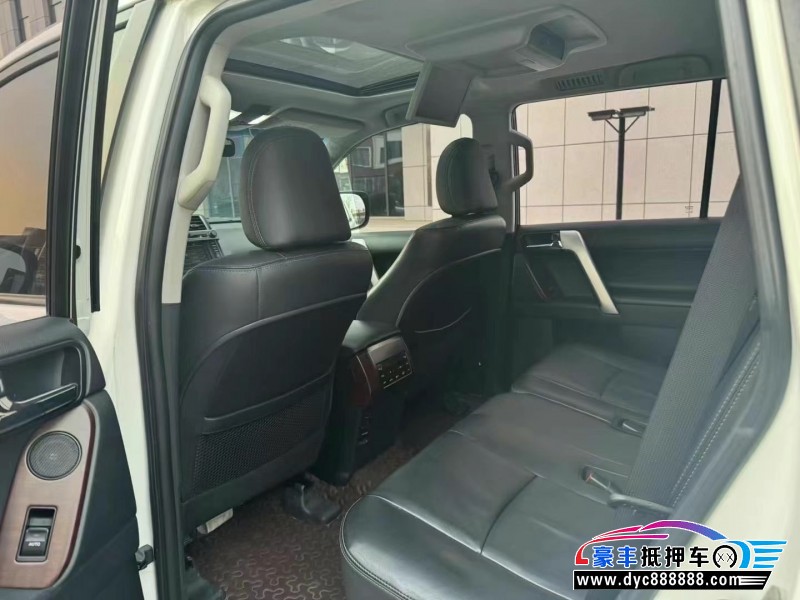 14年丰田普拉多（霸道）轿车抵押车出售