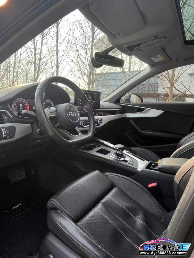 21年奥迪A4L轿车抵押车出售