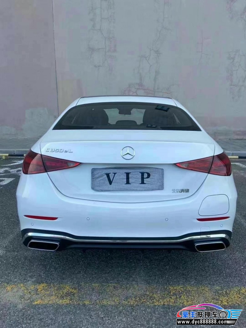 24年奔驰C轿车抵押车出售