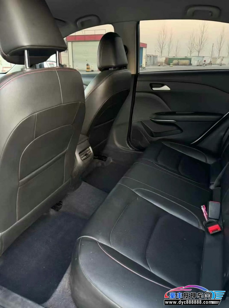 20年雪佛兰科鲁泽轿车抵押车出售