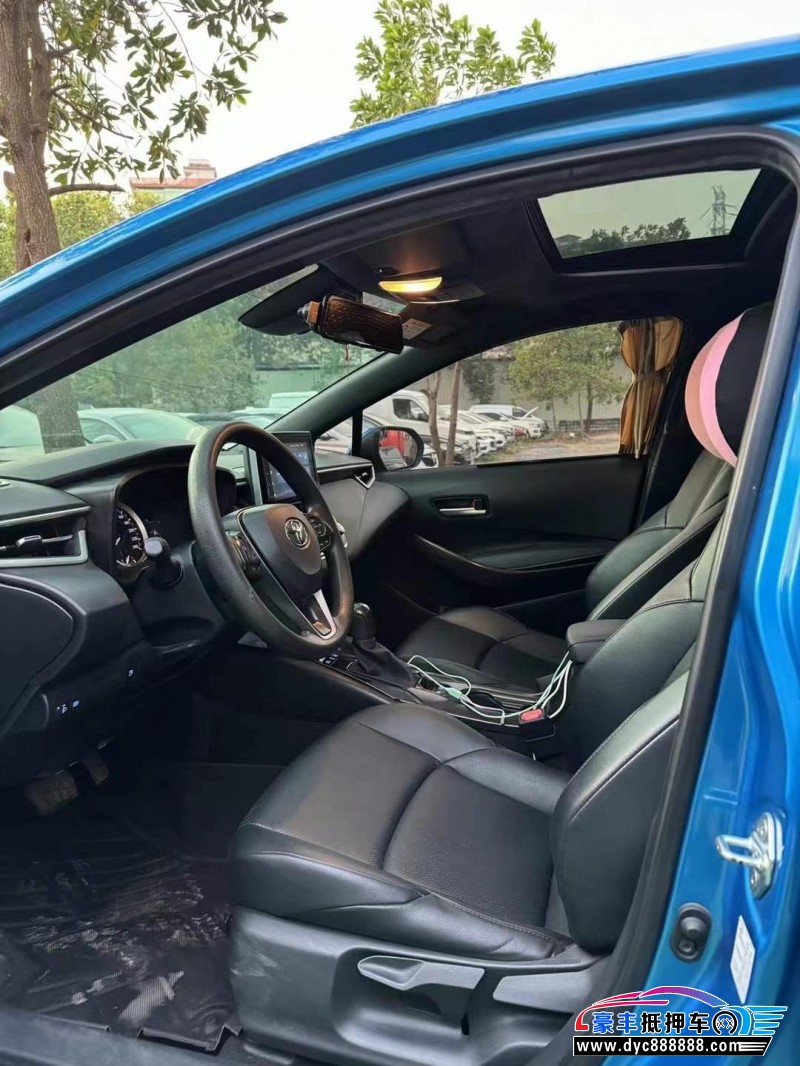 20年丰田雷凌轿车抵押车出售