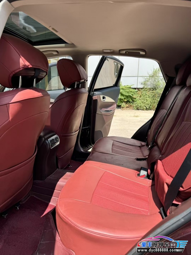 17年英菲尼迪QX50轿车抵押车出售