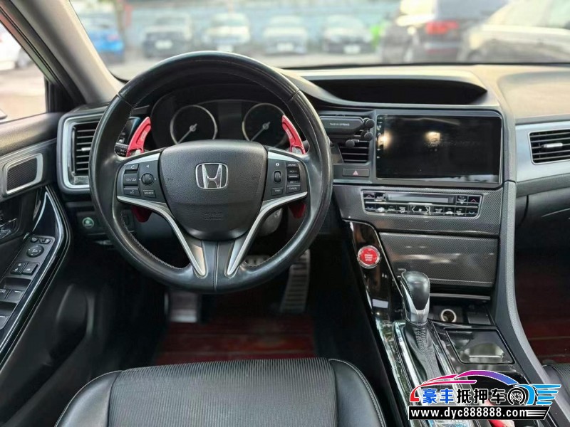 15年本田思铂睿轿车抵押车出售