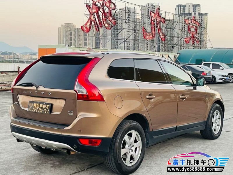 11年沃尔沃XC60轿车抵押车出售