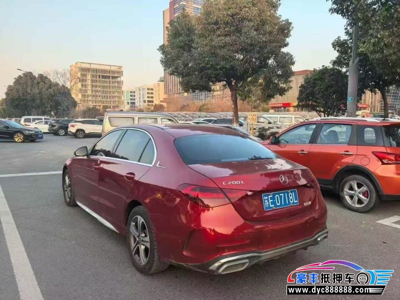 22年奔驰C轿车抵押车出售