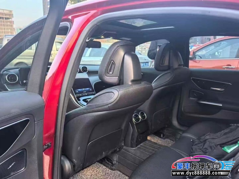 22年奔驰C轿车抵押车出售