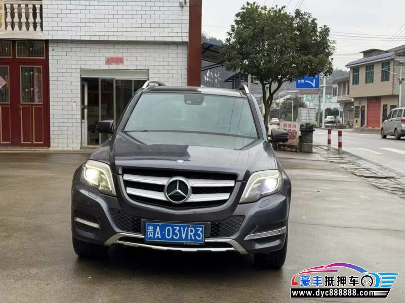 13年奔驰GLK轿车抵押车出售