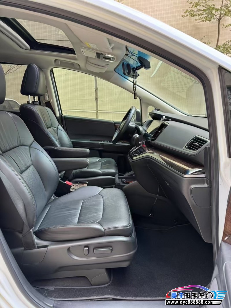 17年本田奥德赛轿车抵押车出售