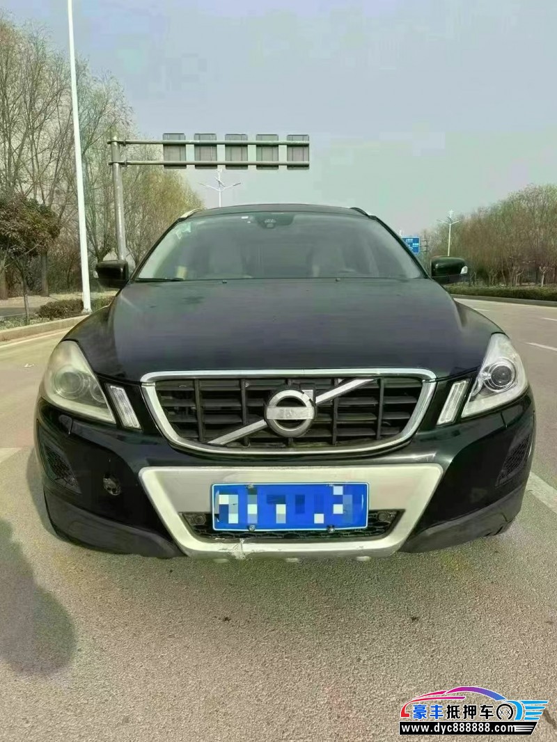 13年沃尔沃XC60轿车抵押车出售