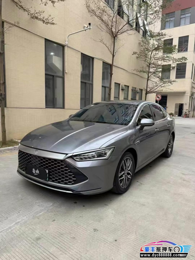 21年比亚迪秦轿车抵押车出售