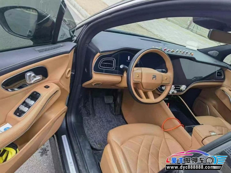 24年非凡R7轿车抵押车出售