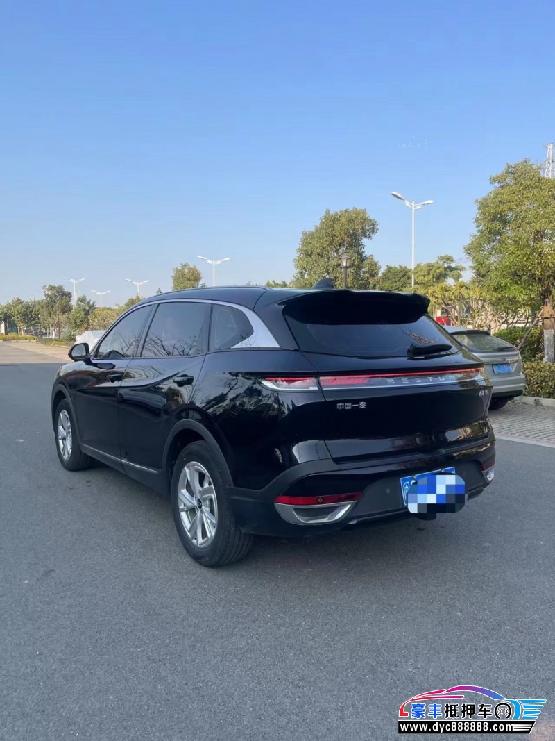 24年奔腾T90轿车抵押车出售