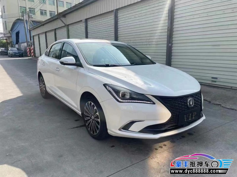 19年长安逸动轿车抵押车出售