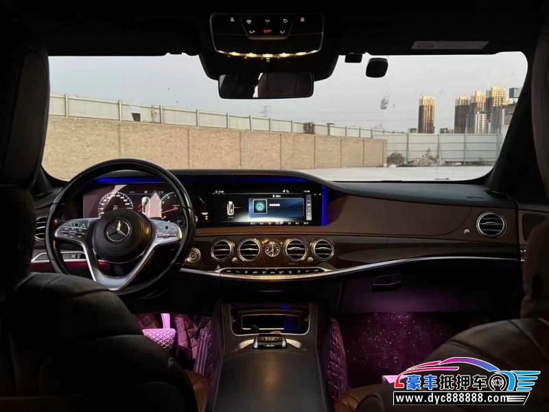 18年奔驰S轿车抵押车出售