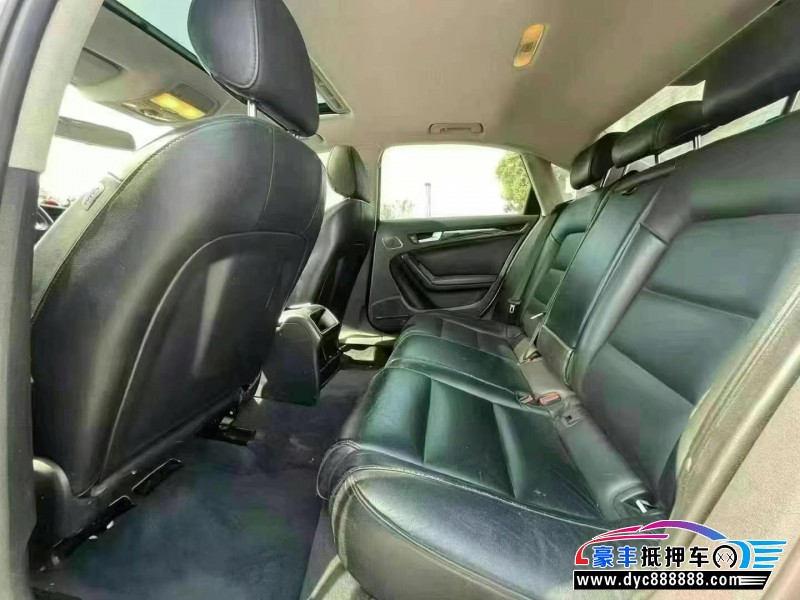 12年奥迪A4L轿车抵押车出售