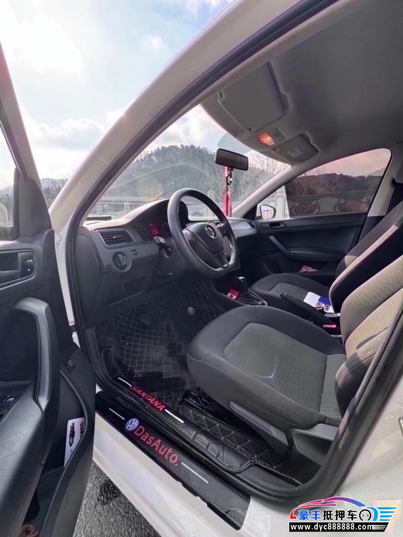 21年大众桑塔纳轿车抵押车出售