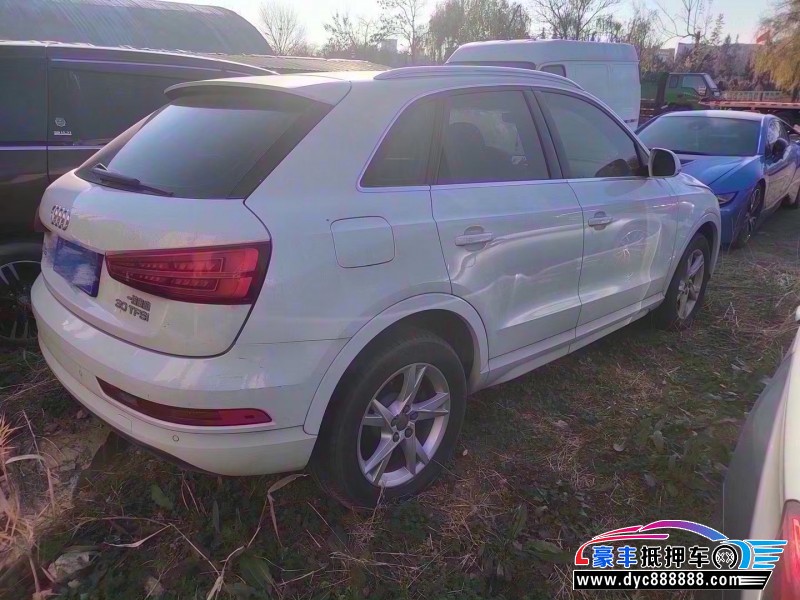 17年奥迪Q3轿车抵押车出售