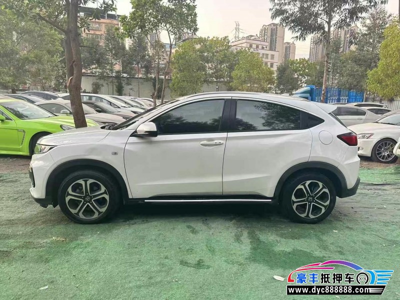 17年本田XRV轿车抵押车出售