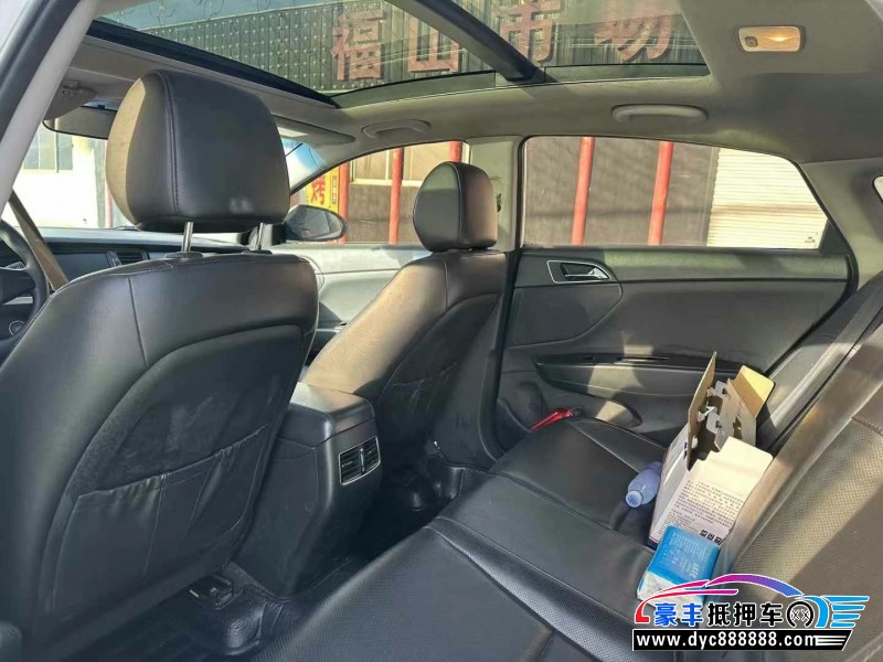 17年现代名图轿车抵押车出售