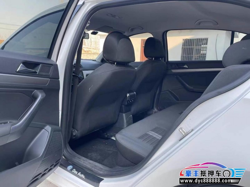 21年大众朗逸轿车抵押车出售