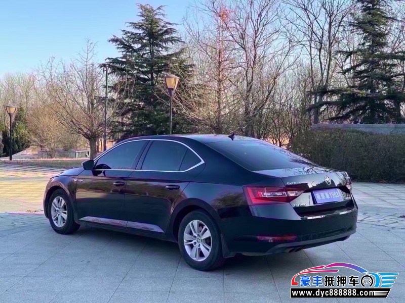 19年斯柯达速派轿车抵押车出售