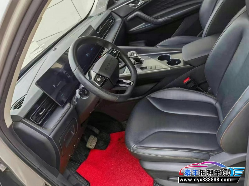 22年荣威RX5轿车抵押车出售