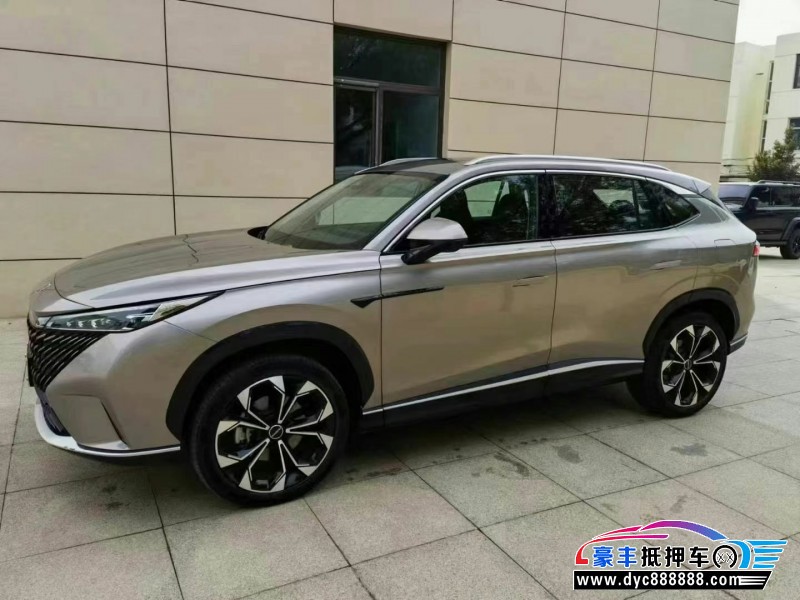 22年荣威RX5轿车抵押车出售