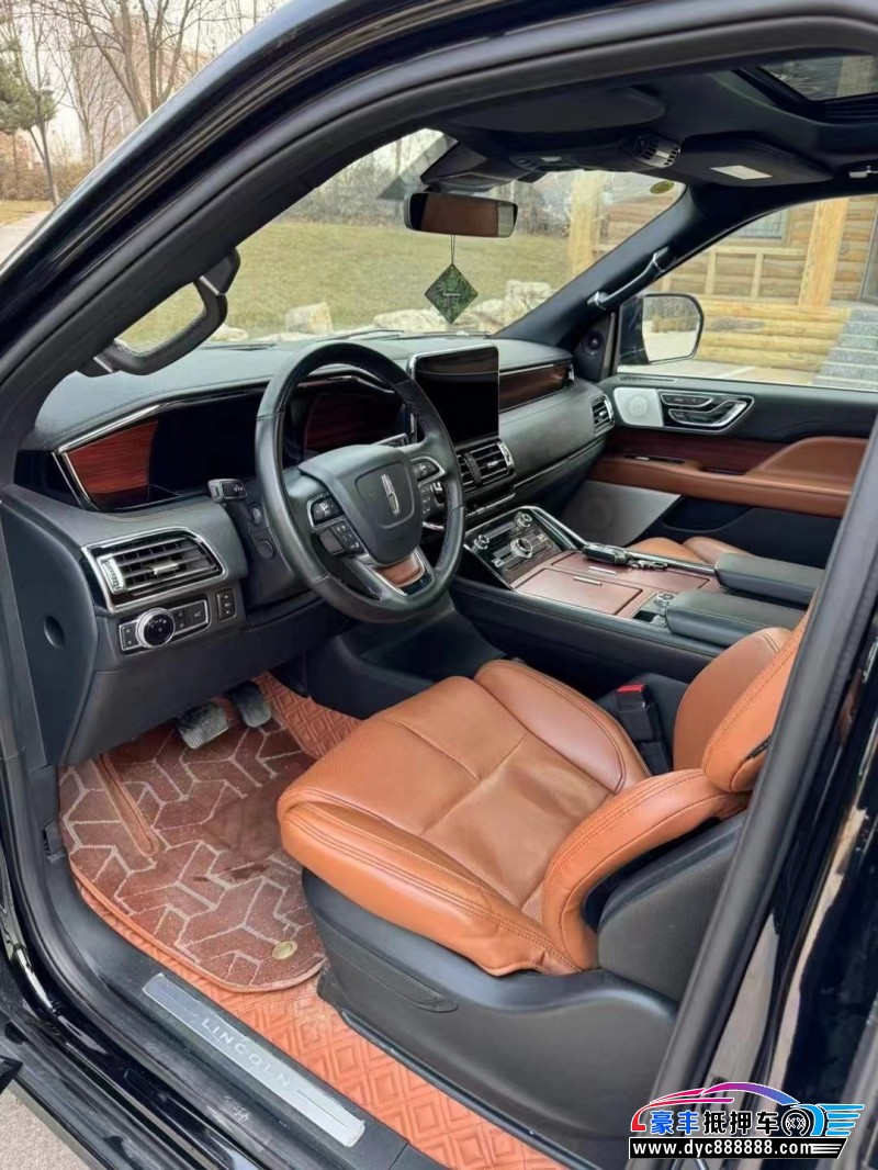 22年林肯领航员轿车抵押车出售