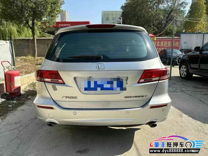 10年本田奥德赛轿车抵押车出售