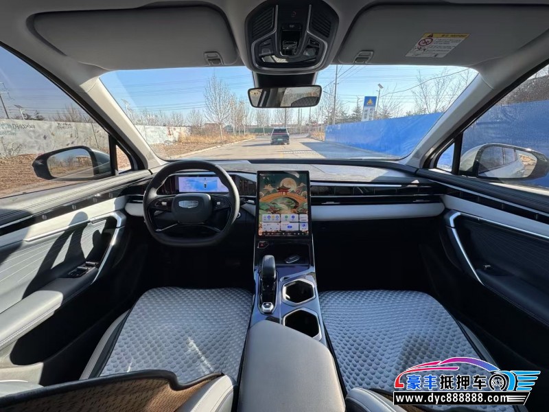 24年吉利博越轿车抵押车出售