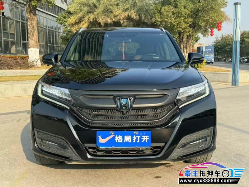 18年本田UR-V轿车抵押车出售