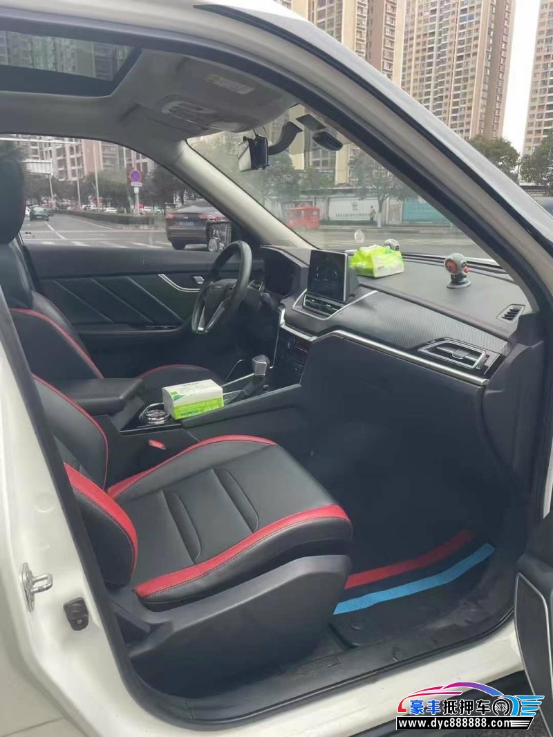 19年启辰T60轿车抵押车出售