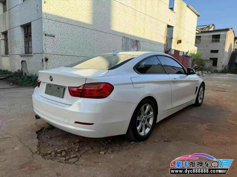 15年宝马4系轿车抵押车出售