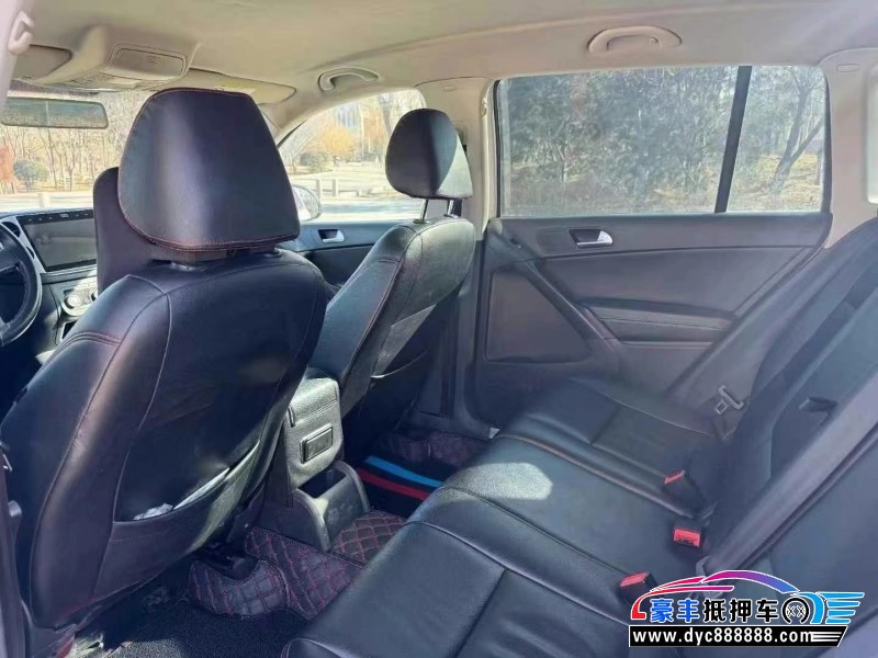 17年大众途观轿车抵押车出售